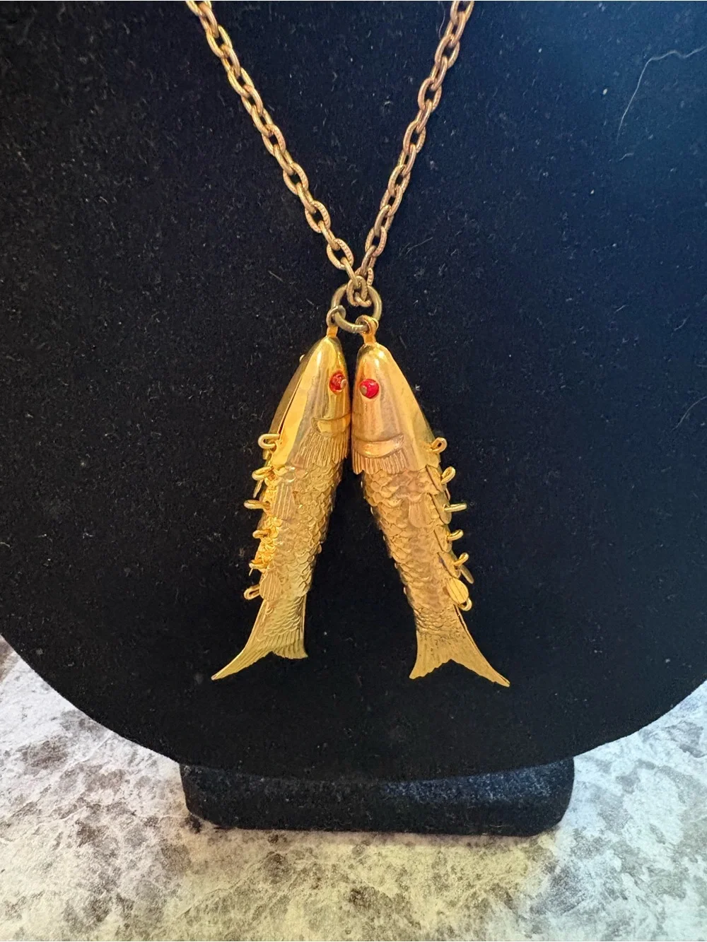 N/A vintage gold